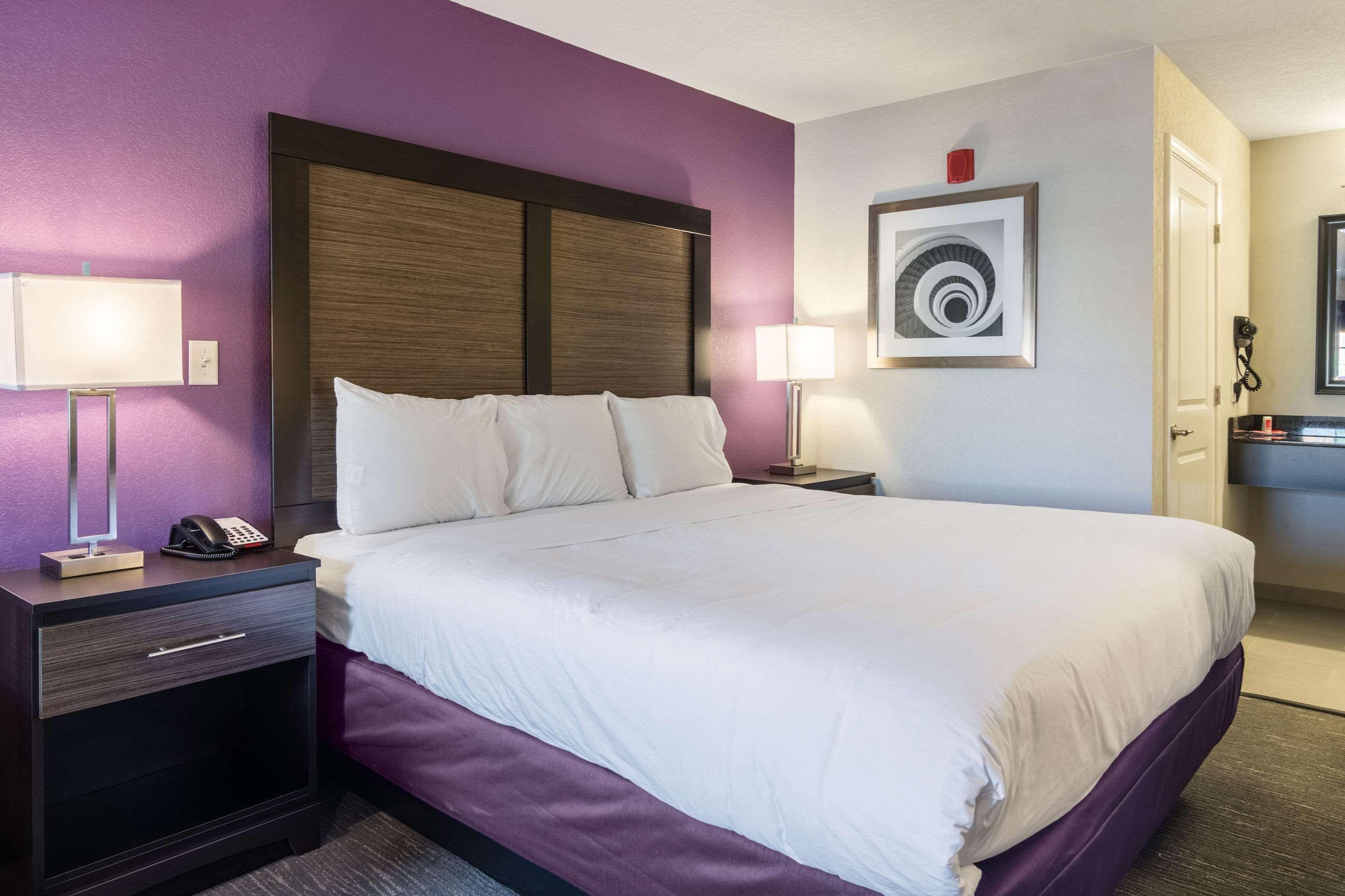 Econo Lodge Inn & Suites North Little Rock Near Riverfront Exteriér fotografie