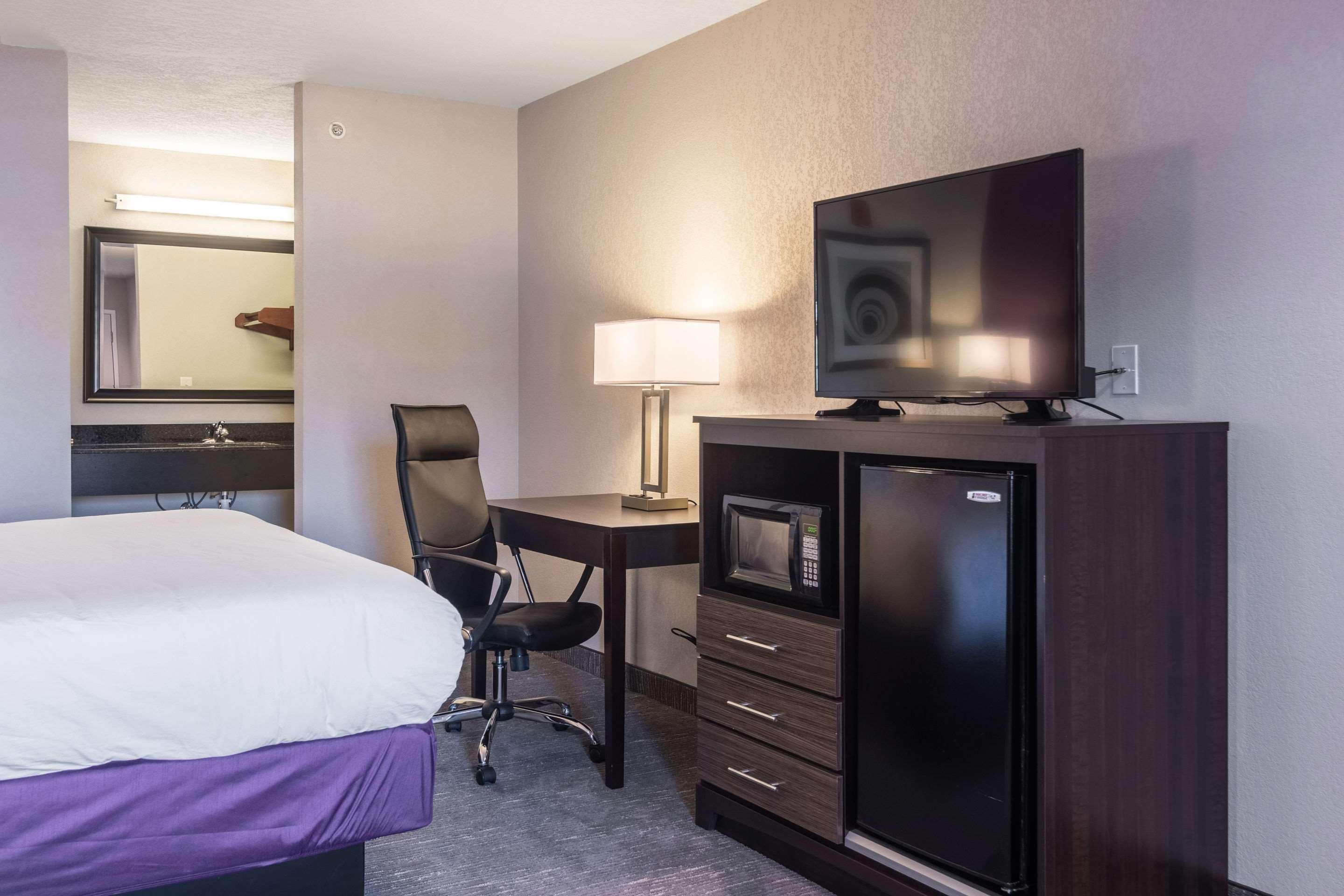 Econo Lodge Inn & Suites North Little Rock Near Riverfront Exteriér fotografie