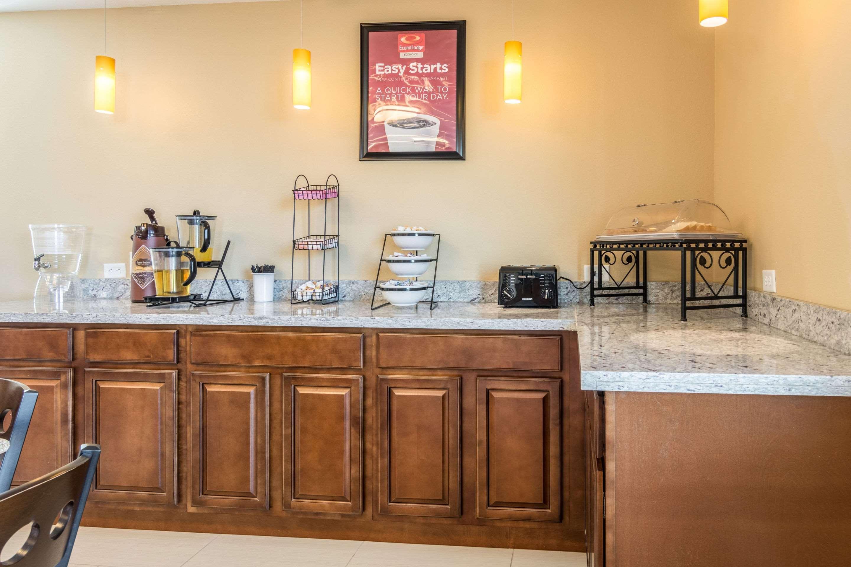 Econo Lodge Inn & Suites North Little Rock Near Riverfront Exteriér fotografie