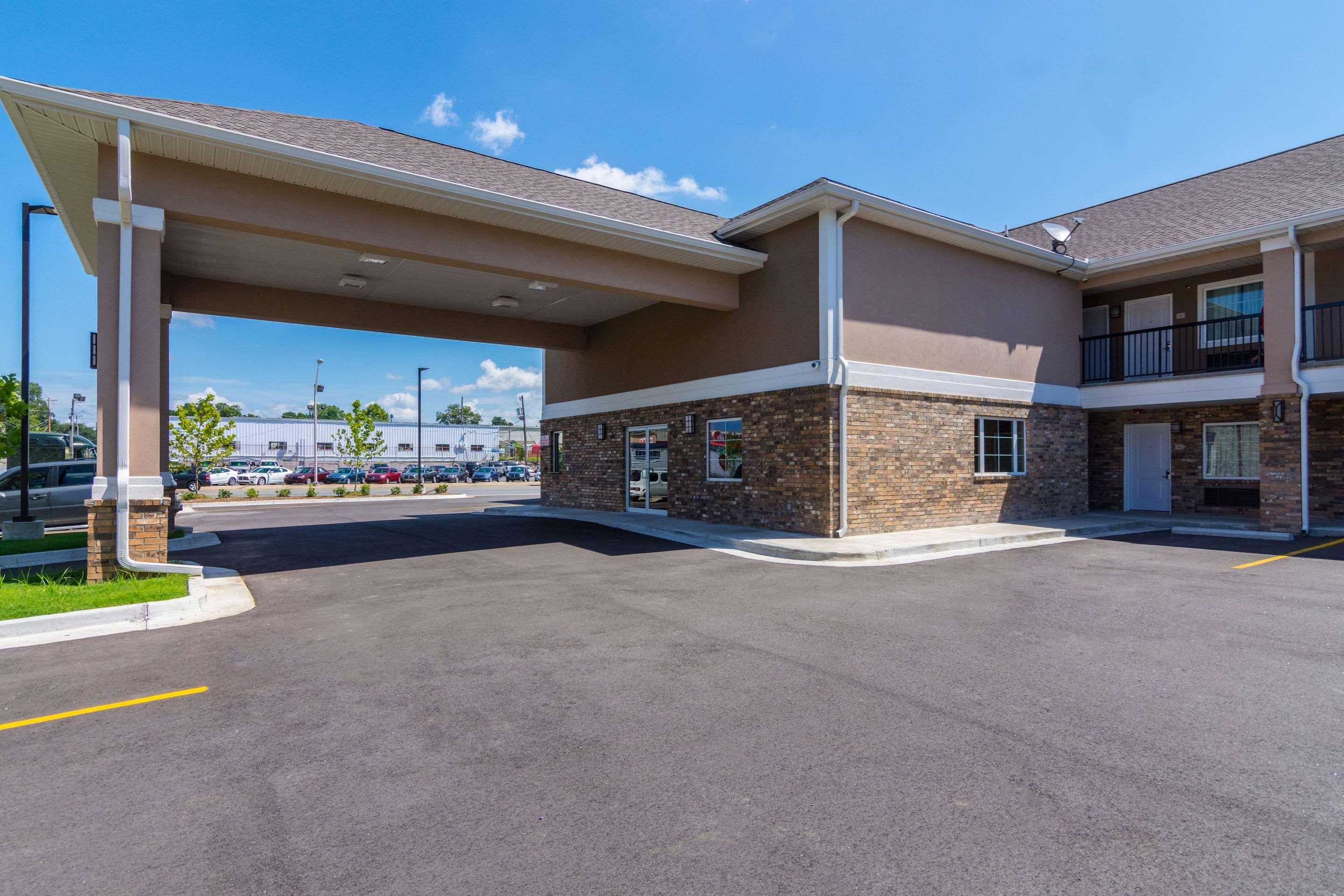 Econo Lodge Inn & Suites North Little Rock Near Riverfront Exteriér fotografie