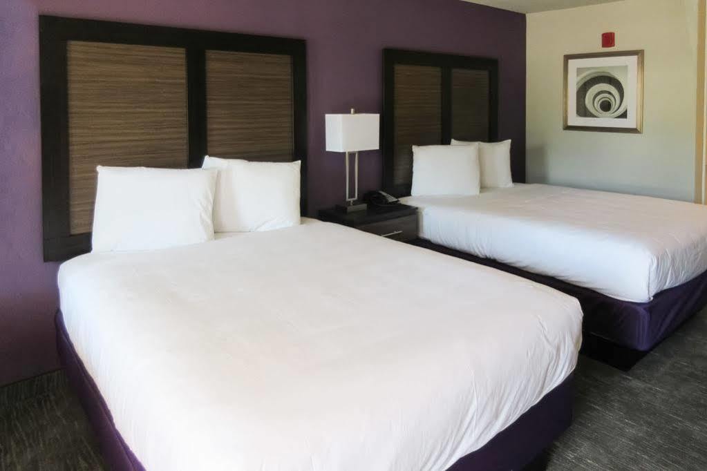 Econo Lodge Inn & Suites North Little Rock Near Riverfront Exteriér fotografie